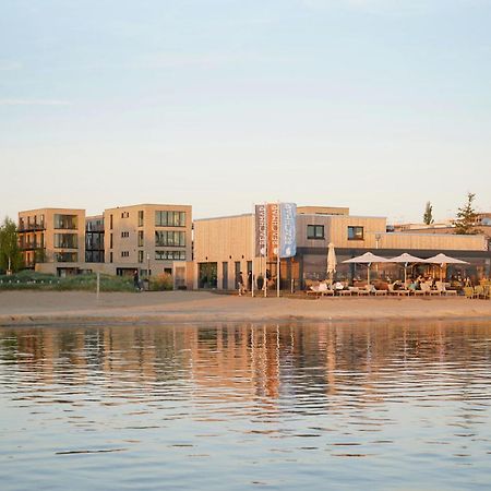 Nice Home In Lembruch-Duemmer See With Sauna Екстер'єр фото