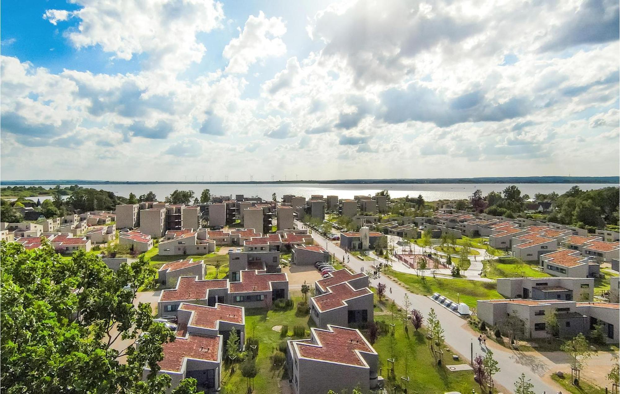 Nice Home In Lembruch-Duemmer See With Sauna Екстер'єр фото
